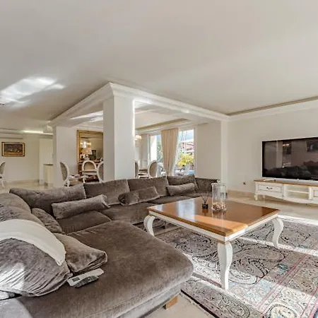 Maison Chatulle *